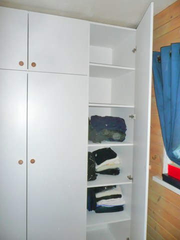 purpose made wardrobes