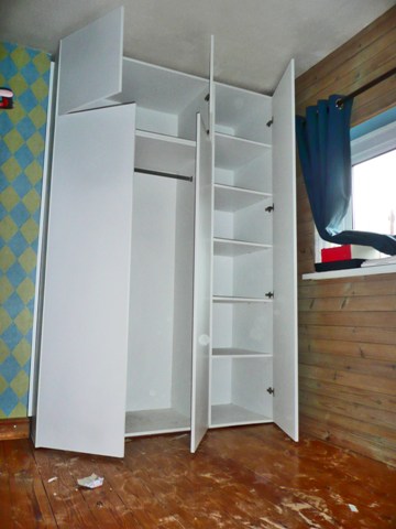 purpose made wardrobes