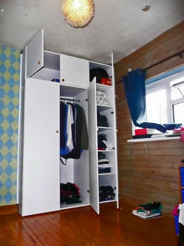 purpose made wardrobes